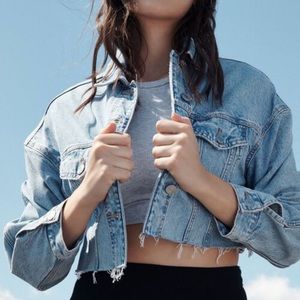 Cropped denim jacket